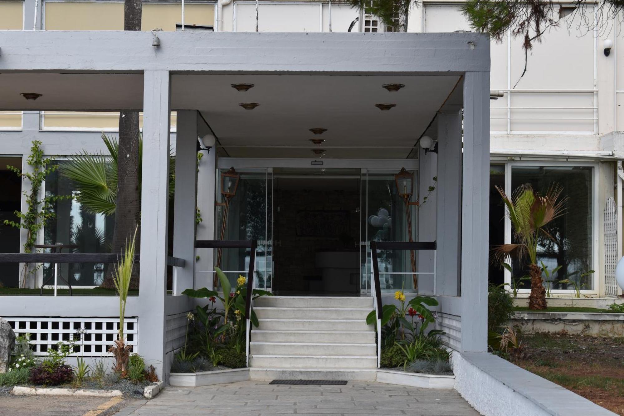 Hotel Theoxenia Mesolóngion Exteriér fotografie