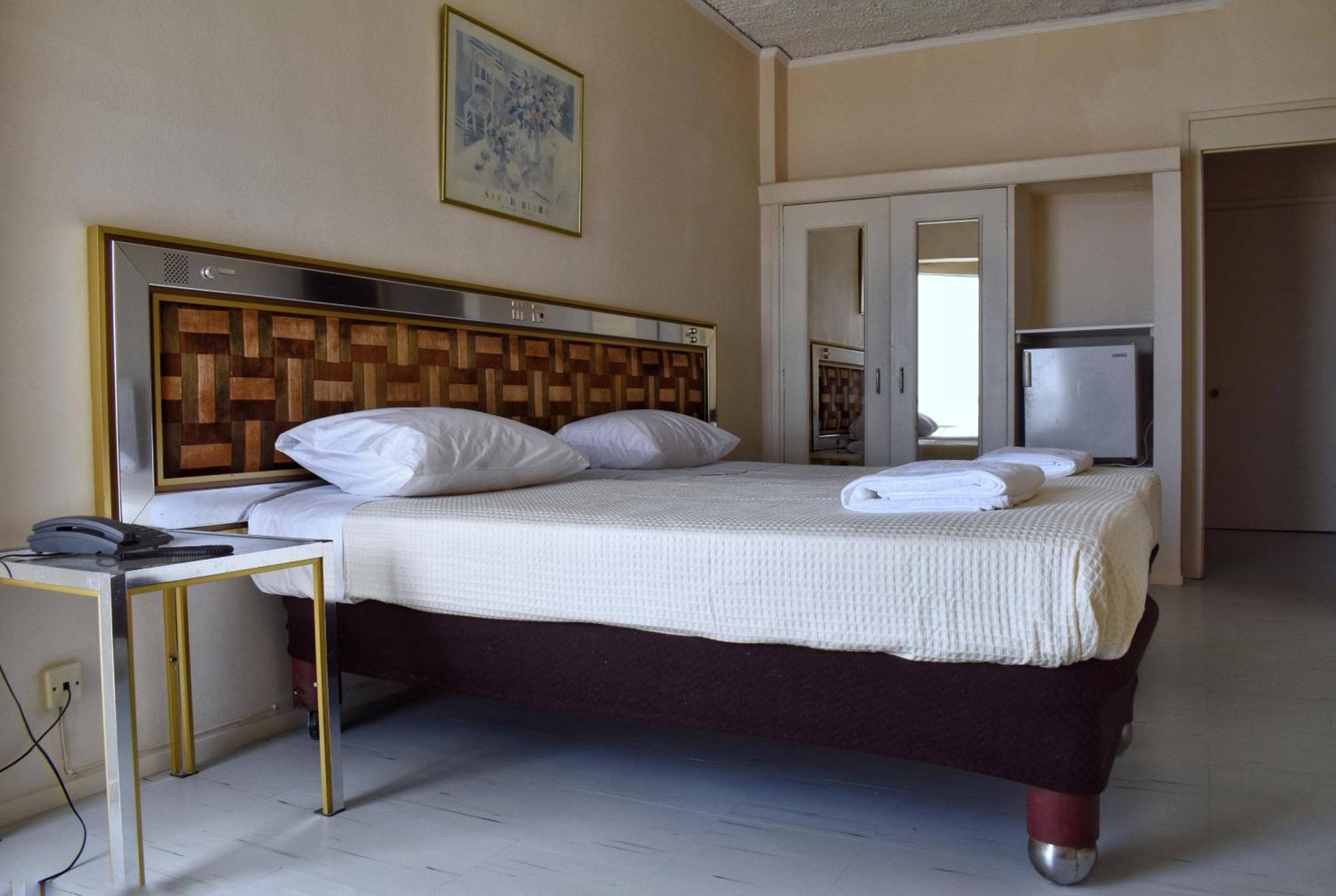 Hotel Theoxenia Mesolóngion Exteriér fotografie