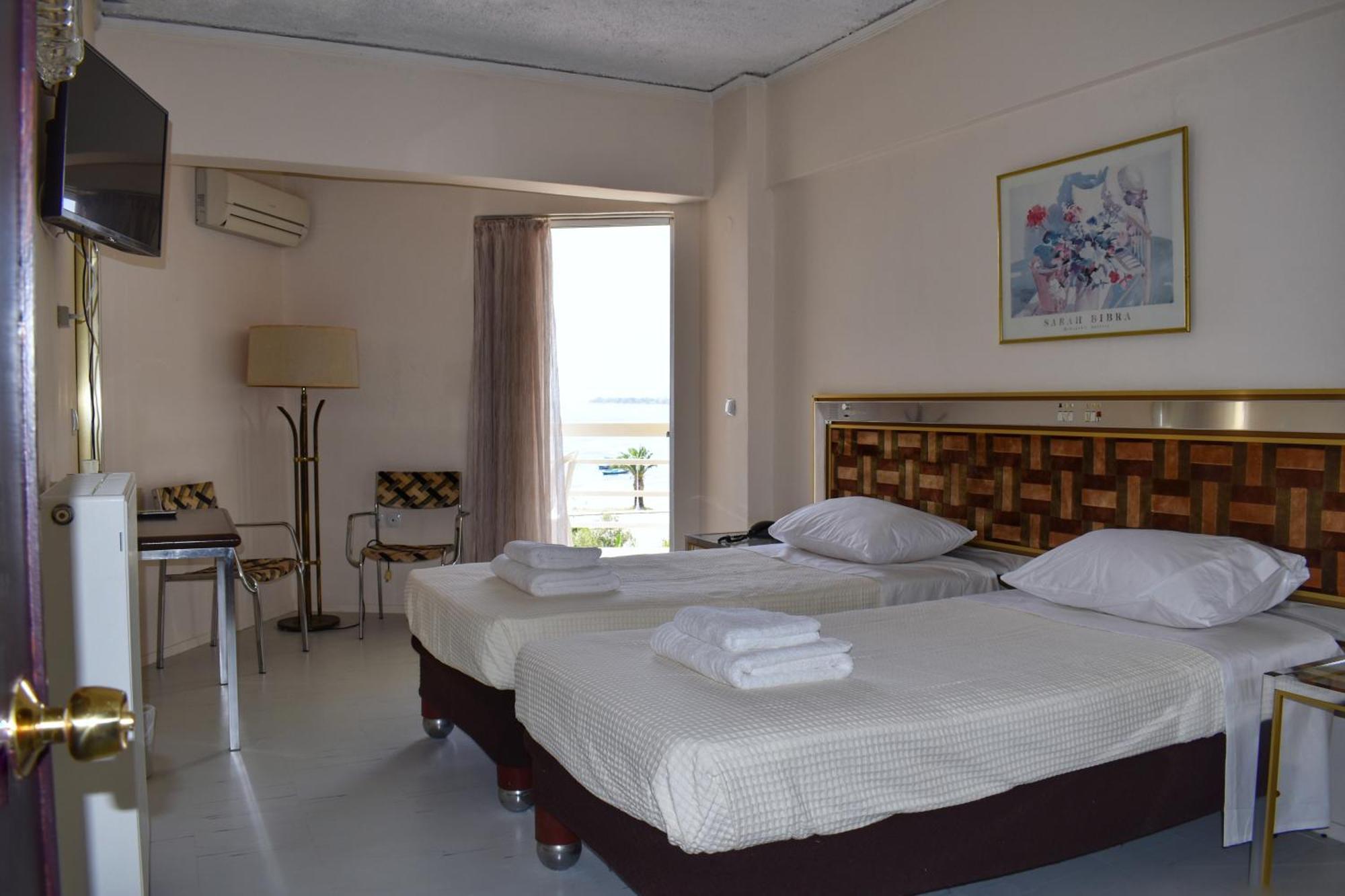 Hotel Theoxenia Mesolóngion Exteriér fotografie